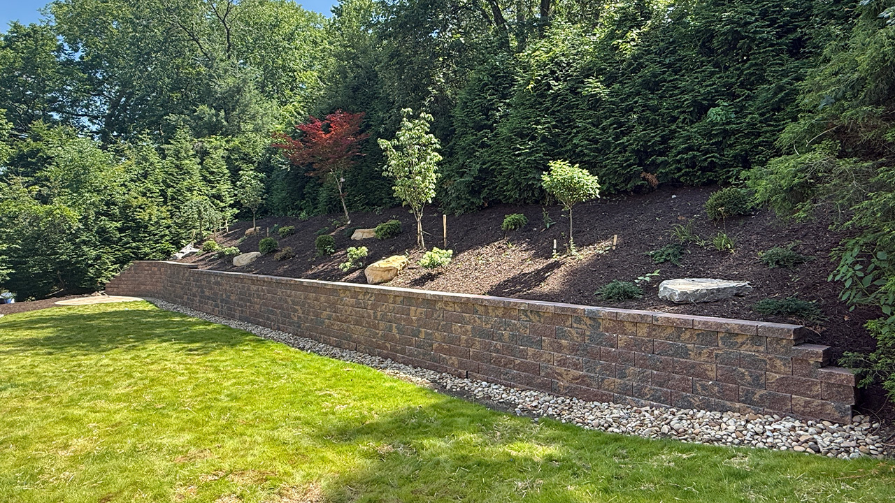 Retaining wall installation in Pittsburgh